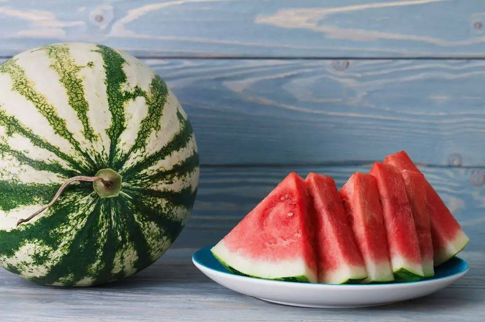 Usta manavlar biliyor sadece bu sırları! Karpuz seçerken yapın asla kelek çıkmıyor - Resim: 37